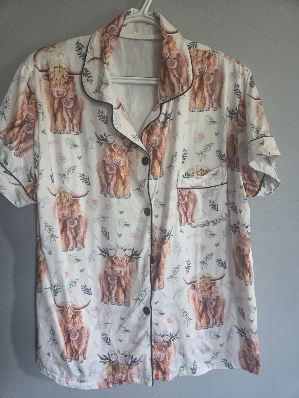 Cream Highland Cow Print Short-Sleeve Shirt